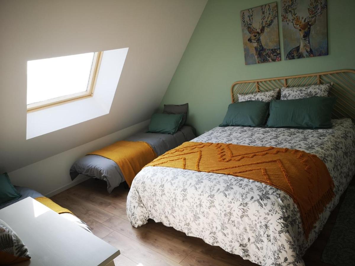 Duplex De Charme Hotel Seur ภายนอก รูปภาพ