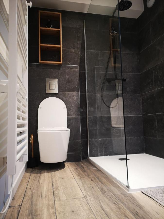 Duplex De Charme Hotel Seur ภายนอก รูปภาพ